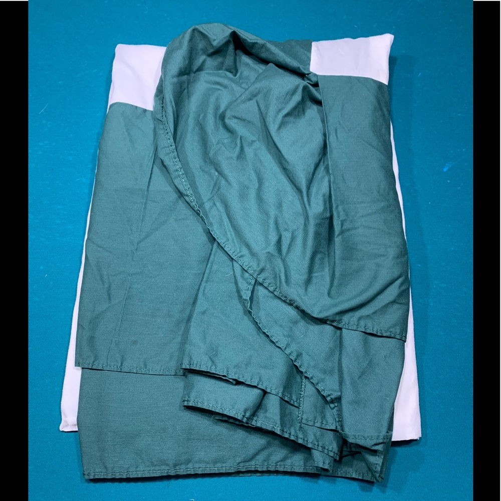 Queen bed skirt
